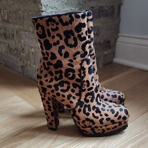 Alice + Olivia Leopard Print Platform Booties